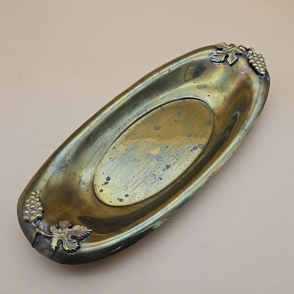 Vintage Brass Oval Dish Tray Grapes Leaves Made In India 12